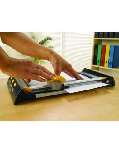 CIZALLA DE CORTE A4 NEUTRON PLUS FELLOWES 5410101