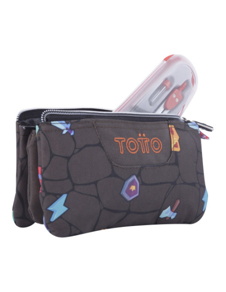 ESTUCHE ESCOLAR TRES COMPARTIMENTOS ESTAMPADO VIDEOJUEGO - TABLERO TOTTO AC52ECO012-2210Z-3Y7