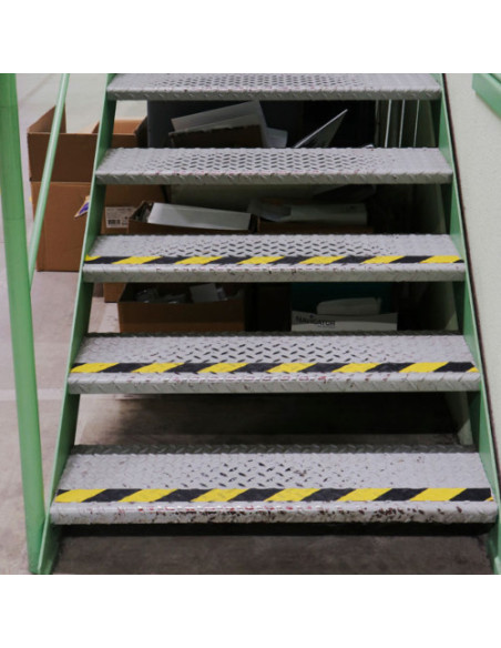 ROLLO CINTA DE SEGURIDAD ADHESIVA ANTIDESLIZANTE 50MMX18,3METROS NEGRO/AMARILLO TARIFOLD 197604