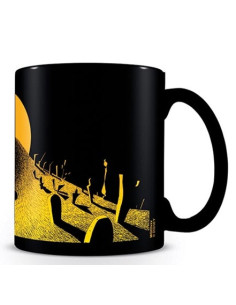 TAZA TÉRMICA ESCENA DEL CEMENTERIO 315 ML PYRAMID INTERNATIONAL REDSTRING SCMG24622 2