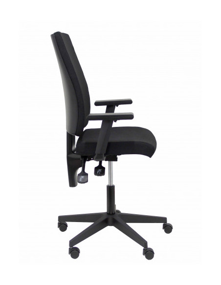 SILLA MODELO LEZUZA ARAN CON BRAZOS REGULABLES NEGRO PIQUERAS Y CRESPO 322NE