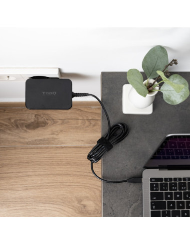 TOOQ CARGADOR PORTÁTIL GAN USB-C PD 100W, NEGRO