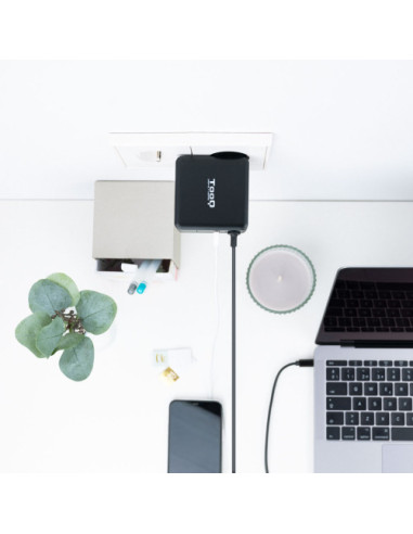 TOOQ CARGADOR PORTÁTIL USB-C PD3.0 65W, NEGRO