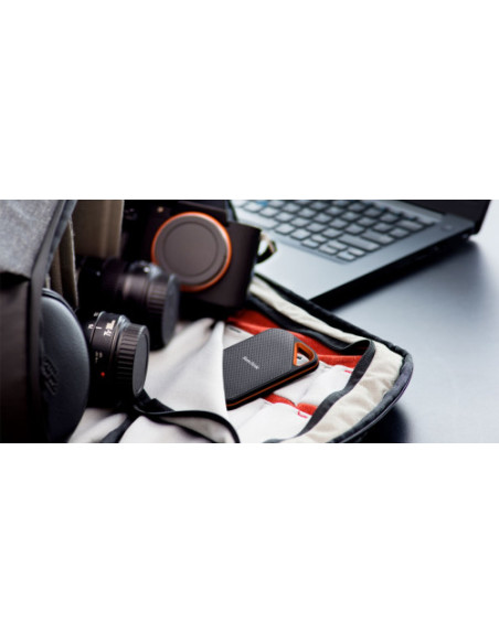 2-METER DROP PROTECTION AND IP55 RESISTANCE