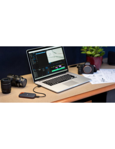 SANDISK EXTREME PRO 1TB PORTABLE SSD -...