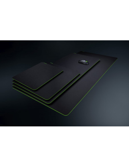 ALFOMBRILLA RAZER GIGANTUS V2 MEDIUM (RZ02-03330200-R3M1)