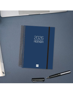 AGENDA ANUAL ESPIRAL FINOCAM 2026 OPAQUE E10 DÍA PÁGINA AZUL