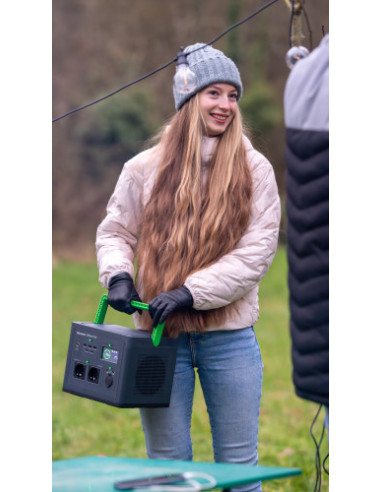 SCHNEIDER OFFGRID PORTABLE POWER STATION 730,...