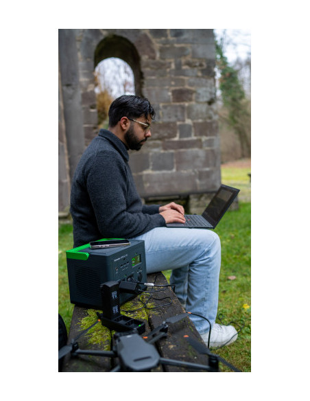 SCHNEIDER OFFGRID PORTABLE POWER STATION 500, 517 WH LITHIUM-ION, 2 SCHUKO, SINEWAVE